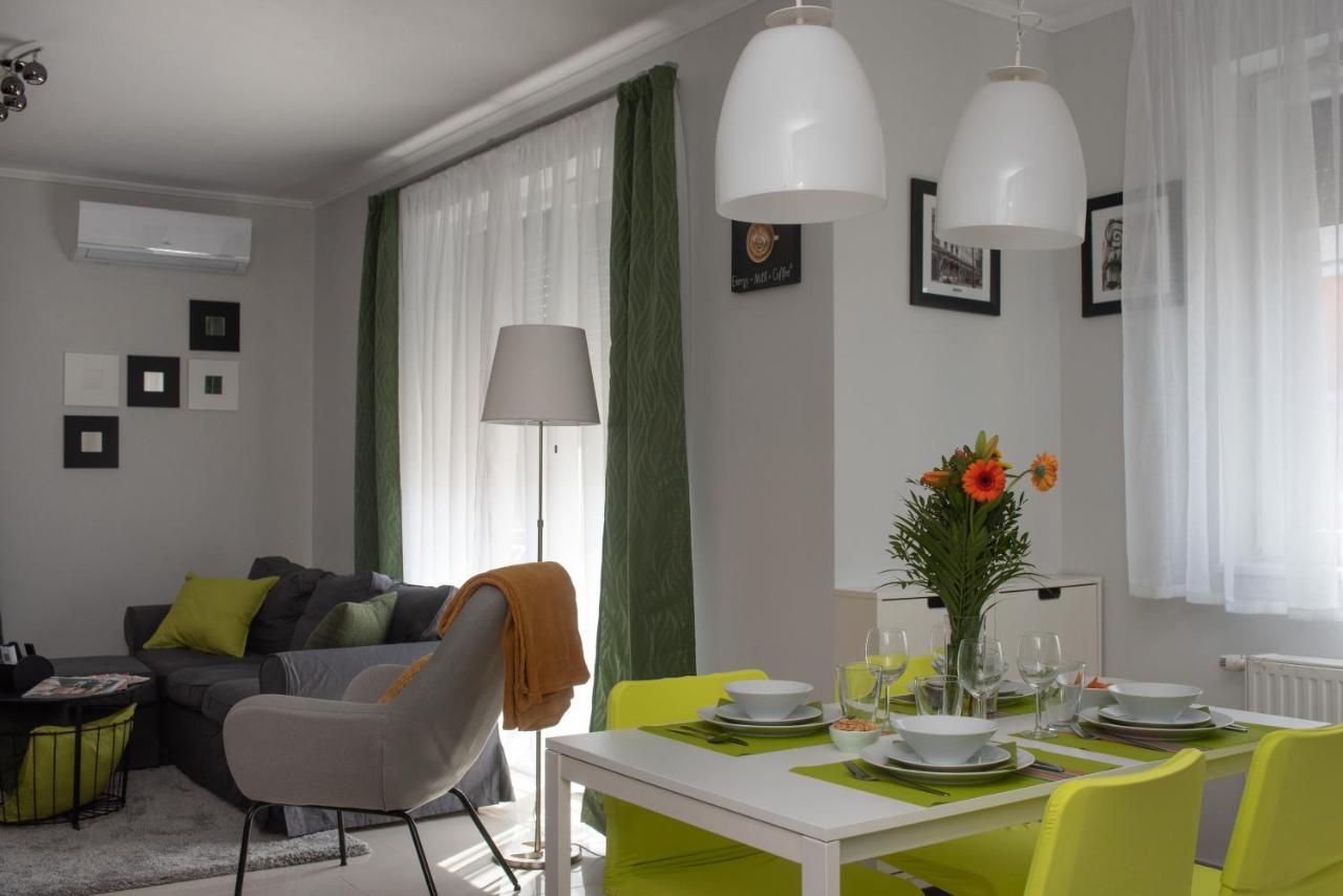 Sunny Home Near Bud With 2Br, Ac And Free Parking Vecsés Exteriér fotografie