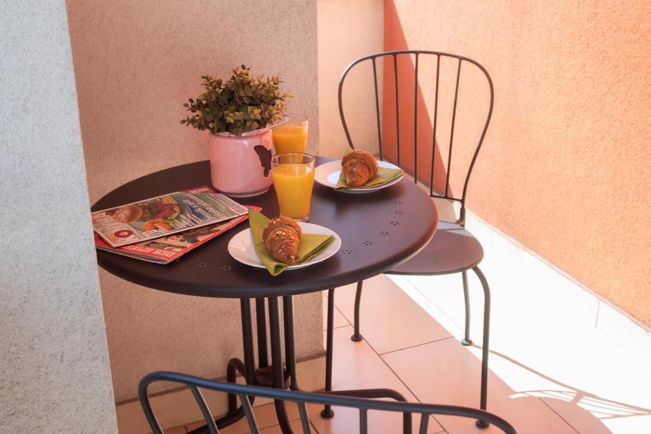 Sunny Home Near Bud With 2Br, Ac And Free Parking Vecsés Exteriér fotografie